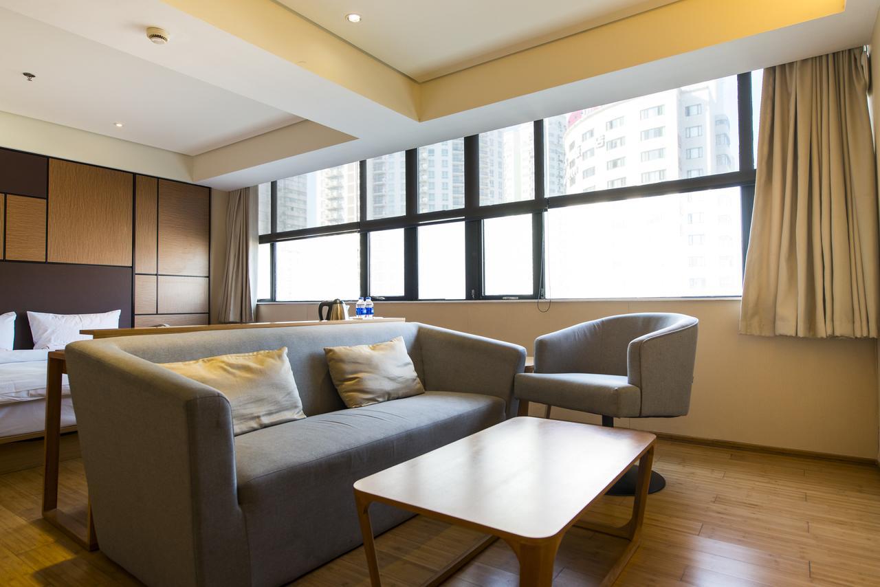 Ji Hotel Shanghai Hongqiao Transport Hub Linkong Zone Exterior foto