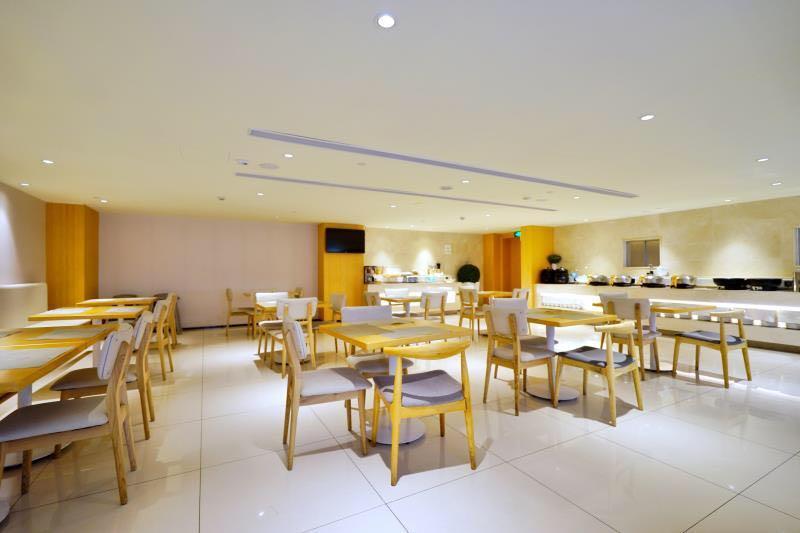 Ji Hotel Shanghai Hongqiao Transport Hub Linkong Zone Exterior foto